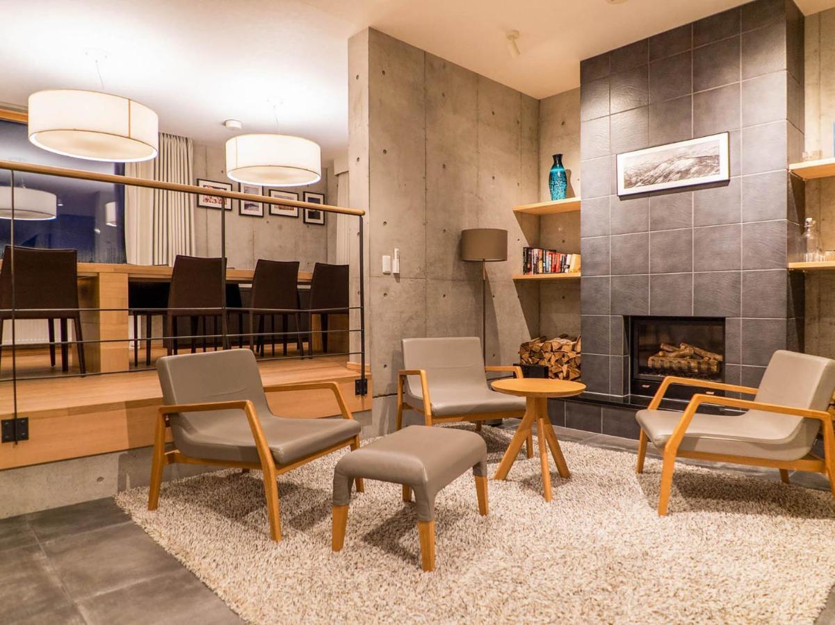 Mizunara Chalet Куття Екстер'єр фото